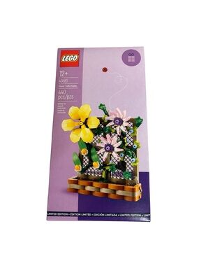 Lego Botanicals Flower Trellis Display Set (#40683)